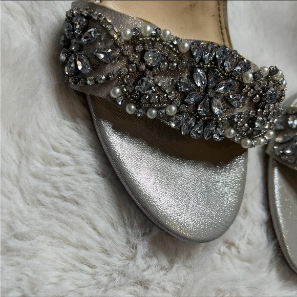 Betsey Johnson Wedding Shoes Size 10 Bridal Rhinestone Pearl Embellished - Picture 10 of 12